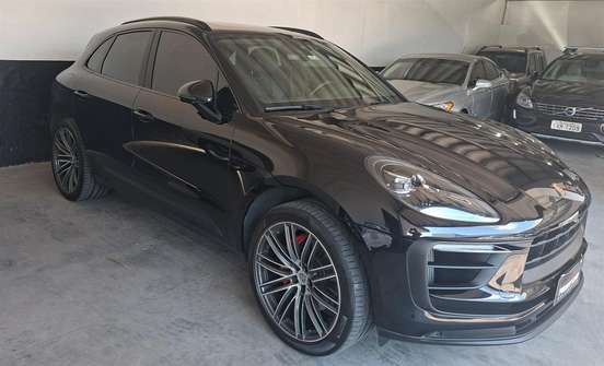 PORSCHE-MACAN-2023