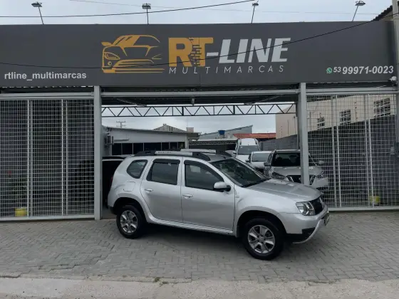 RENAULT DUSTER 1.6 16V SCE FLEX DYNAMIQUE MANUAL RENAULT DUSTER 1.6 16V SCE FLEX DYNAMIQUE MANUAL