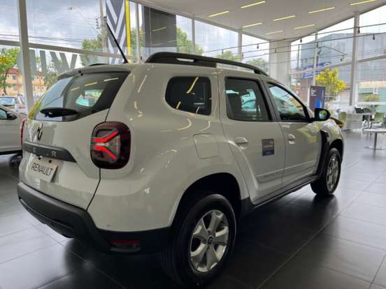 RENAULT-DUSTER-2025