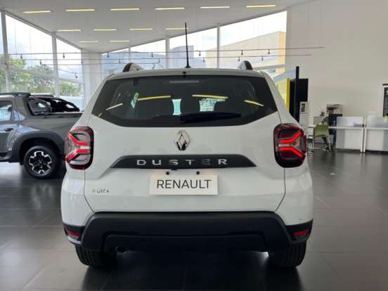 RENAULT-DUSTER-2025