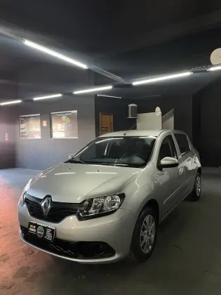 RENAULT SANDERO 1.0 AUTHENTIQUE 16V FLEX 4P MANUAL