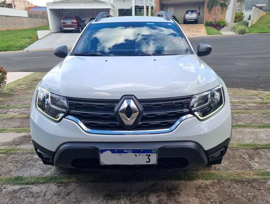 RENAULT-DUSTER-2023
