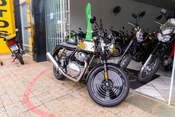 ROYAL ENFIELD CONTINENTAL GT ROYAL ENFIELD CONTINENTAL GT