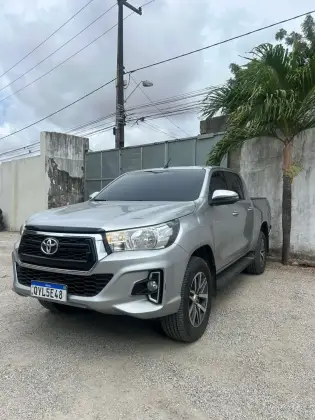 TOYOTA HILUX 2.8 SRV 4X4 CD 16V DIESEL 4P AUTOMÁTICO TOYOTA HILUX 2.8 SRV 4X4 CD 16V DIESEL 4P AUTOMÁTICO