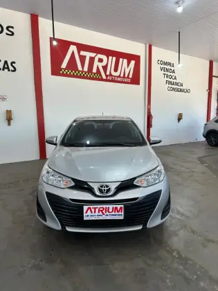 TOYOTA YARIS 1.5 16V FLEX SEDAN XL LIVE MULTIDRIVE TOYOTA YARIS 1.5 16V FLEX SEDAN XL LIVE MULTIDRIVE