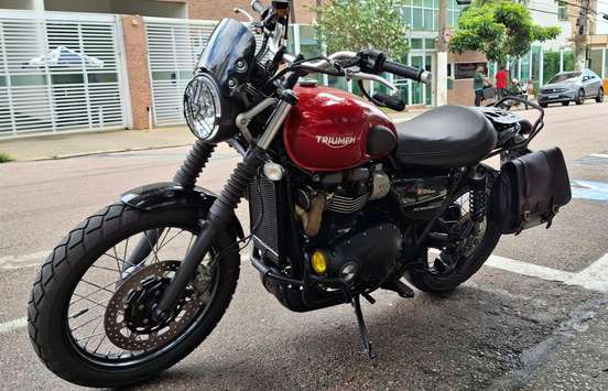 TRIUMPH-STREET SCRAMBLER-2020