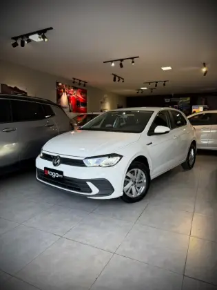 VOLKSWAGEN POLO 1.0 170 TSI COMFORTLINE AUTOMÁTICO