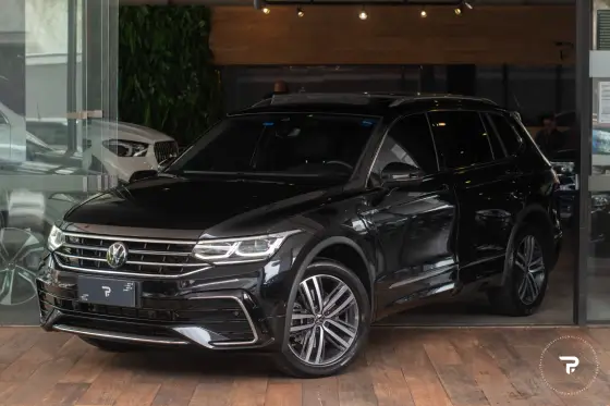 VOLKSWAGEN TIGUAN 2.0 300 TSI GASOLINA ALLSPACE R-LINE AUTOMÁTICO VOLKSWAGEN TIGUAN 2.0 300 TSI GASOLINA ALLSPACE R-LINE AUTOMÁTICO
