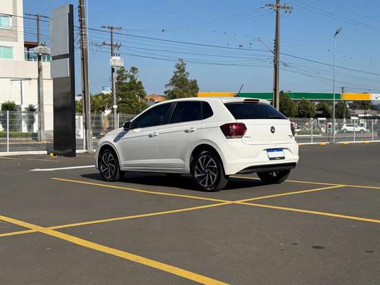 VOLKSWAGEN-POLO-1.0 200 TSI HIGHLINE AUTOMÁTICO VOLKSWAGEN-POLO-2019