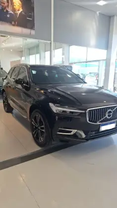 VOLVO XC60 2.0 T8 HYBRID MOMENTUM AWD GEARTRONIC VOLVO XC60 2.0 T8 HYBRID MOMENTUM AWD GEARTRONIC