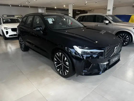 VOLVO XC60 2.0 T8 PHEV ULTRA DARK AWD GEARTRONIC