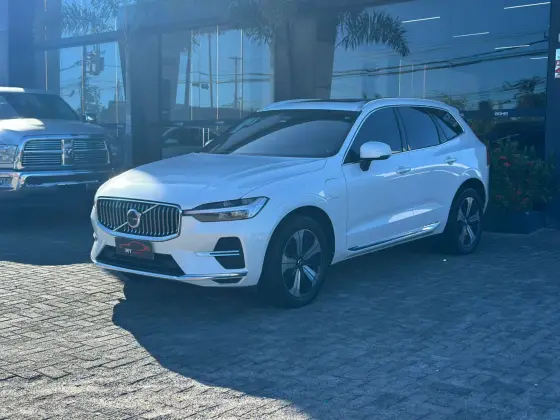 VOLVO XC60 2.0 T8 RECHARGE PLUS AWD GEARTRONIC