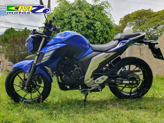 YAMAHA FZ25 FAZER ABS 