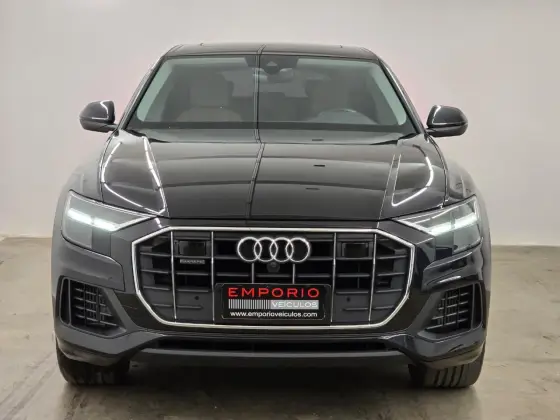 AUDI Q8 3.0 TFSI GASOLINA PERFORMANCE QUATTRO TIPTRONIC
