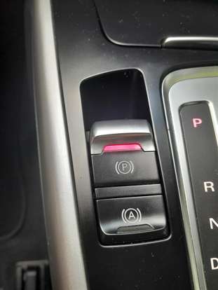 AUDI-A4-2015