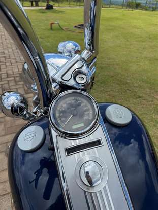 HARLEY-DAVIDSON-ROAD KING CLASSIC-2012