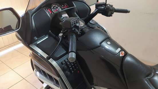 HONDA-GL 1800 GOLD WING-2009