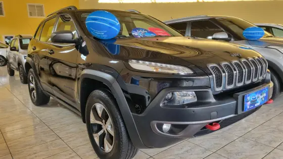 JEEP CHEROKEE 3.2 TRAILHAWK 4X4 V6 24V GASOLINA 4P AUTOMÁTICO JEEP CHEROKEE 3.2 TRAILHAWK 4X4 V6 24V GASOLINA 4P AUTOMÁTICO