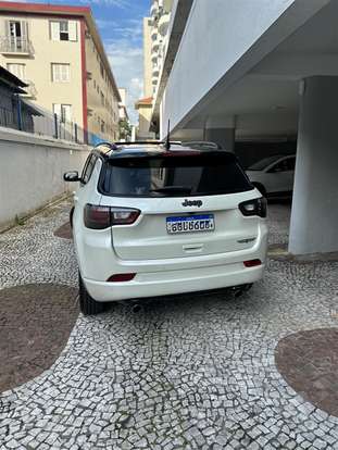 JEEP-COMPASS-2024