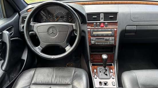 MERCEDES-BENZ-C 280-2.8 ELEGANCE V6 GASOLINA 4P AUTOMÁTICO MERCEDES-BENZ-C 280-1998