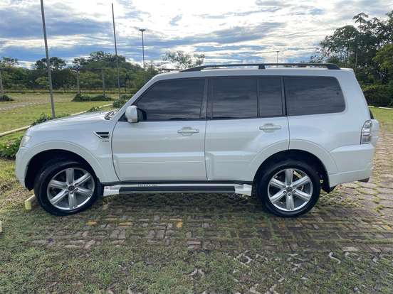 MITSUBISHI-PAJERO FULL-2013