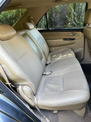 TOYOTA-HILUX SW4-2015