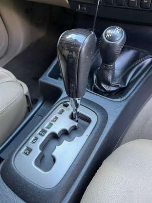 TOYOTA-HILUX SW4-2015