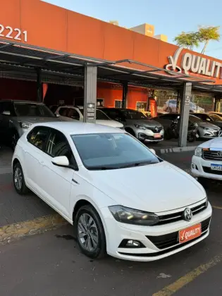 VOLKSWAGEN POLO 1.0 200 TSI COMFORTLINE AUTOMÁTICO