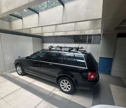 VOLKSWAGEN-PASSAT-2004