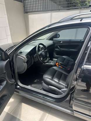 VOLKSWAGEN-PASSAT-2004