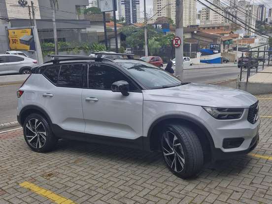 VOLVO-XC40-1.5 T5 RECHARGE R-DESIGN GEARTRONIC VOLVO-XC40-2020