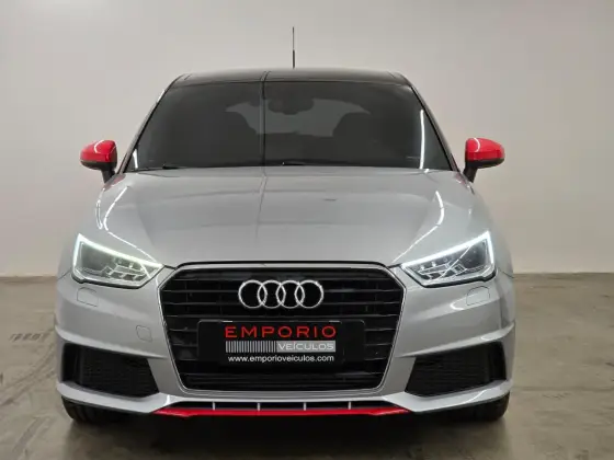 AUDI A1 1.8 TFSI SPORTBACK AMBITION GASOLINA 4P S-TRONIC