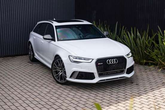 AUDI-RS6-2018