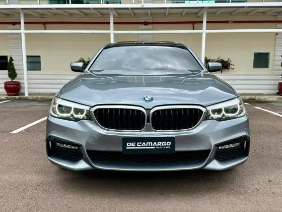 BMW 530i 2.0 16V TURBO GASOLINA M SPORT AUTOMÁTICO