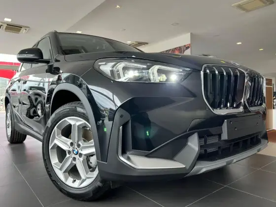 BMW X1 2.0 16V TURBO GASOLINA SDRIVE20I GP STEPTRONIC BMW X1 2.0 16V TURBO GASOLINA SDRIVE20I GP STEPTRONIC