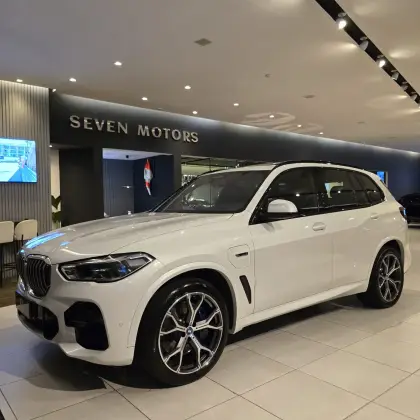 BMW X5 3.0 I6 TURBO HÍBRIDO XDRIVE45E M SPORT AUTOMÁTICO