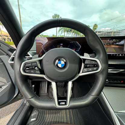 BMW-320i-2024