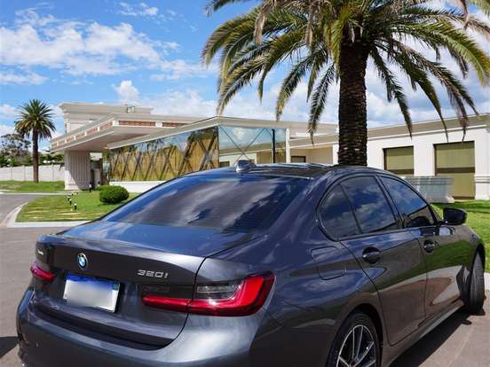 BMW-320i-2.0 16V TURBO FLEX SPORT GP AUTOMÁTICO BMW-320i-2022