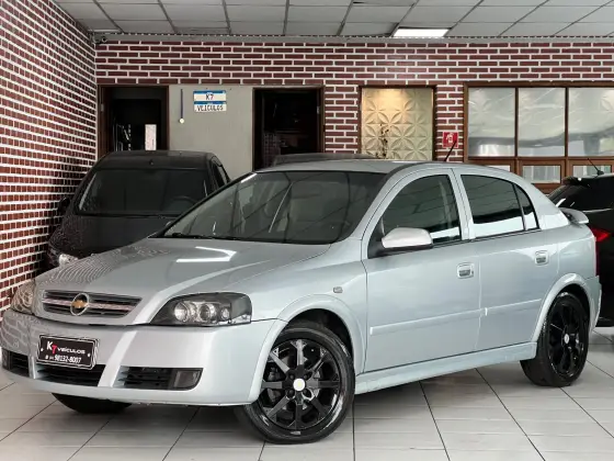 CHEVROLET ASTRA 2.0 MPFI ADVANTAGE 8V FLEX 4P MANUAL CHEVROLET ASTRA 2.0 MPFI ADVANTAGE 8V FLEX 4P MANUAL