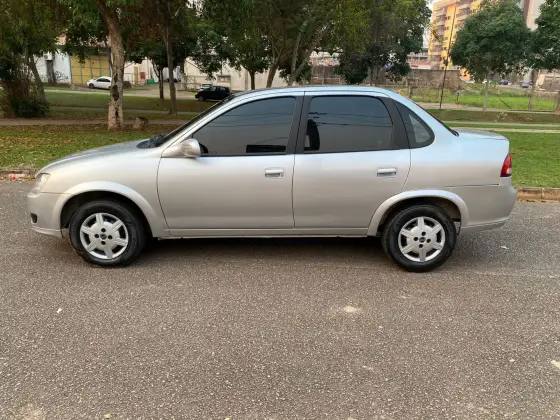 CHEVROLET CLASSIC 1.0 MPFI LS 8V FLEX 4P MANUAL CHEVROLET CLASSIC 1.0 MPFI LS 8V FLEX 4P MANUAL