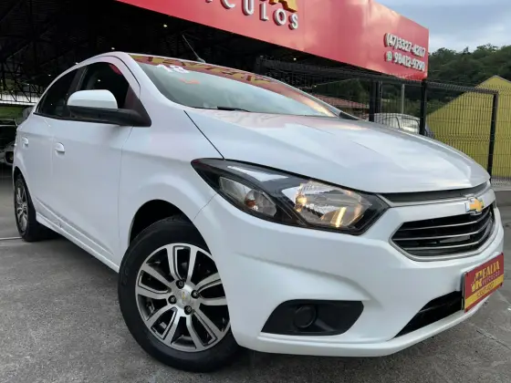 CHEVROLET ONIX 1.4 MPFI LT 8V FLEX 4P MANUAL