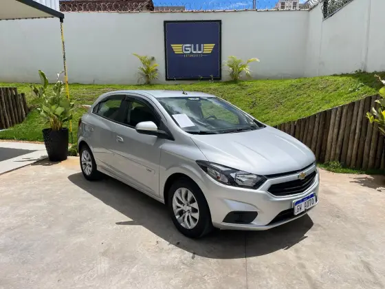 CHEVROLET ONIX 1.4 MPFI LT 8V FLEX 4P MANUAL