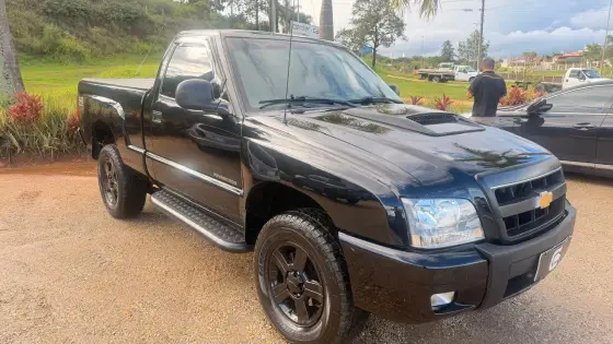 CHEVROLET S10 2.4 MPFI ADVANTAGE 4X2 CS 8V FLEX 2P MANUAL