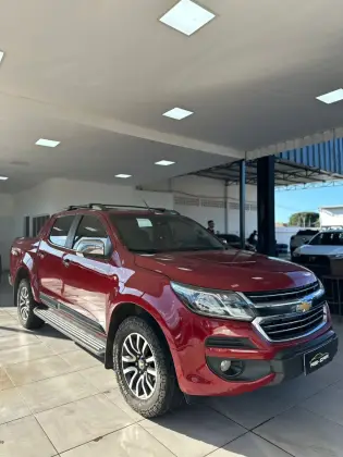 CHEVROLET S10 2.8 HIGH COUNTRY 4X4 CD 16V TURBO DIESEL 4P AUTOMÁTICO