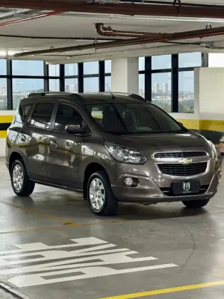CHEVROLET SPIN 1.8 LTZ 8V FLEX 4P AUTOMÁTICO CHEVROLET SPIN 1.8 LTZ 8V FLEX 4P AUTOMÁTICO