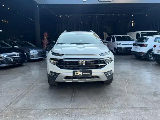FIAT TORO 1.3 TURBO 270 FLEX VOLCANO AT6 FIAT TORO 1.3 TURBO 270 FLEX VOLCANO AT6