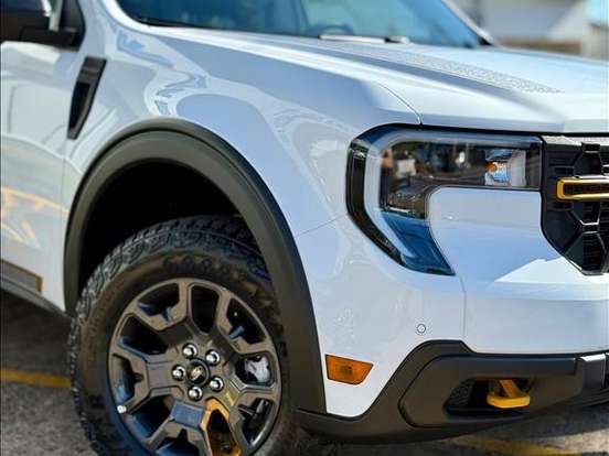 FORD-MAVERICK-2.0 ECOBOOST GASOLINA TREMOR AUTOMÁTICO FORD-MAVERICK-2025