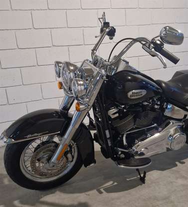 HARLEY-DAVIDSON-SOFTAIL HERITAGE CLASSIC 114-2022