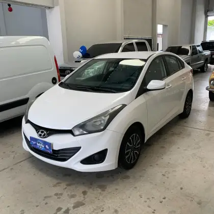 HYUNDAI HB20S 1.6 COMFORT PLUS 16V FLEX 4P AUTOMÁTICO