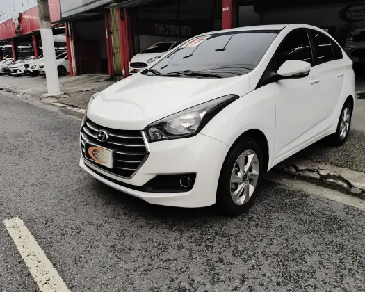 HYUNDAI HB20S 1.6 COMFORT STYLE 16V FLEX 4P AUTOMÁTICO